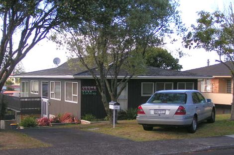 Photo of property in 29 Meadowvale Avenue, Forrest Hill, Auckland, 0620