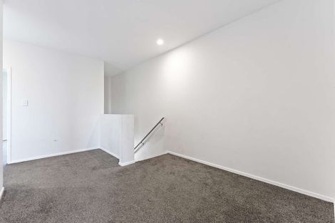 Photo of property in 63 Hayfield Way, Karaka, Papakura, 2113