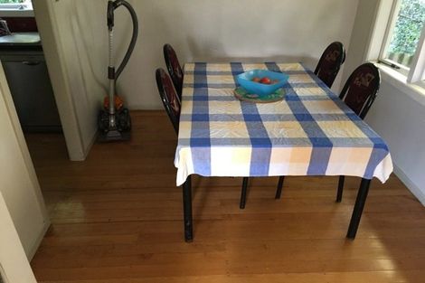 Photo of property in 51 Smythe Road, Henderson, Auckland, 0612