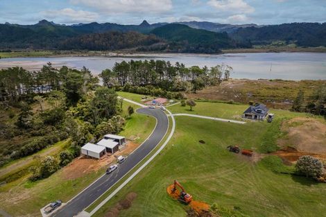 Photo of property in 26 North Ridge Drive, Pauanui, 3579