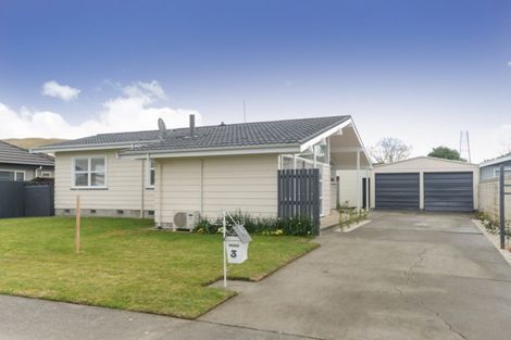 Photo of property in 3 Forsyth Street, Taradale, Napier, 4112
