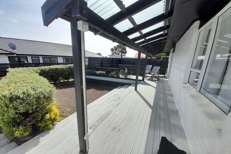 Photo of property in 10 Halse Place, Opunake, 4616