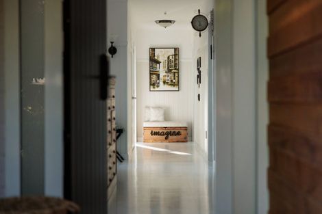 Photo of property in 156 Hinewa Road, Otumoetai, Tauranga, 3110