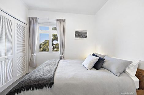 Photo of property in 72 Chaytor Street, Karori, Wellington, 6012