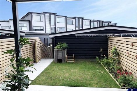 Photo of property in 7 Settlers Avenue, Hobsonville, Auckland, 0618