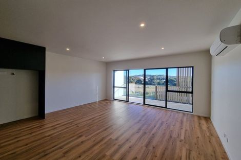 Photo of property in 18 Black Shed Road, Flat Bush, 2019