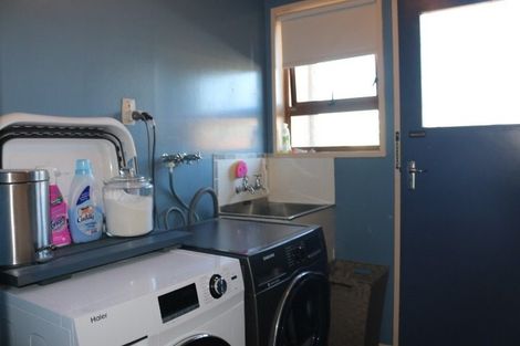 Photo of property in 34 Pencarrow Street, Highbury, Palmerston North, 4412