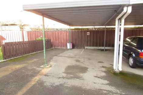 Photo of property in 6/154 Whites Line East, Waiwhetu, Lower Hutt, 5010