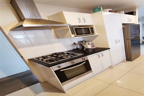 Photo of property in 70 Raglan Street, Mangere East, Auckland, 2024