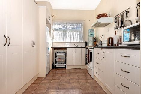 Photo of property in 18 Desmond Road, Te Hapara, Gisborne, 4010