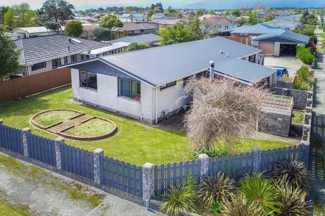 Photo of property in 167 Peel Street, Westport, 7825