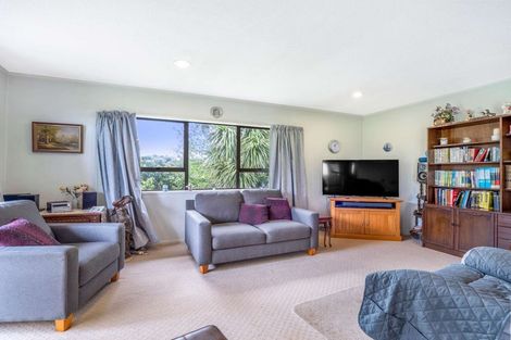 Photo of property in 17b Rangataua Street, Welcome Bay, Tauranga, 3112