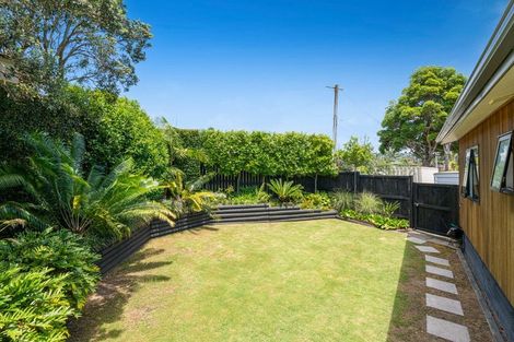 Photo of property in 3 Sundown Avenue, Manly, Whangaparaoa, 0930