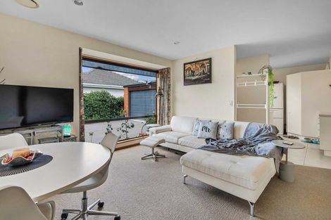 Photo of property in 82 Middleton Road, Upper Riccarton, Christchurch, 8041