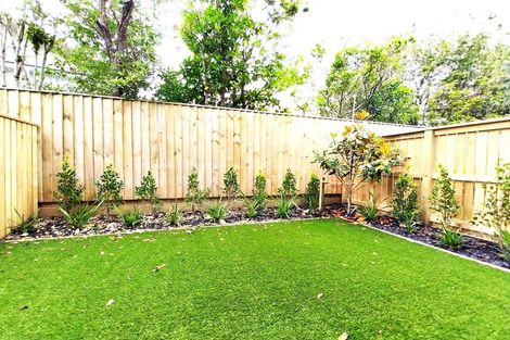 Photo of property in 29b Dawnhaven Drive, Te Atatu Peninsula, Auckland, 0610