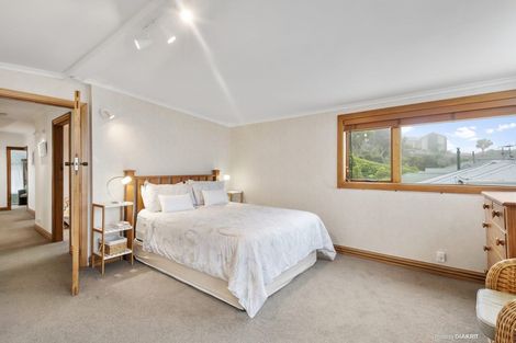 Photo of property in 58 Mitchell Street, Brooklyn, Wellington, 6021