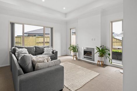 Photo of property in 6 Cleeve Close, Huntington, Hamilton, 3210