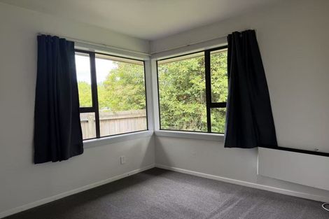 Photo of property in 10 Oakhurst Place, Russley, Christchurch, 8042