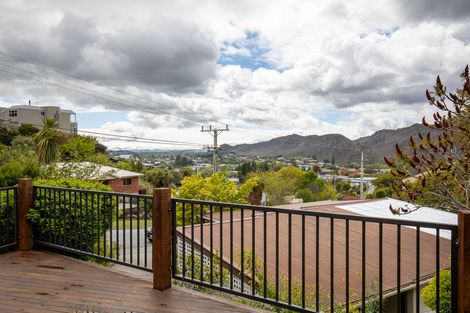 Photo of property in 24 Aronui Road, Bridge Hill, Alexandra, 9320