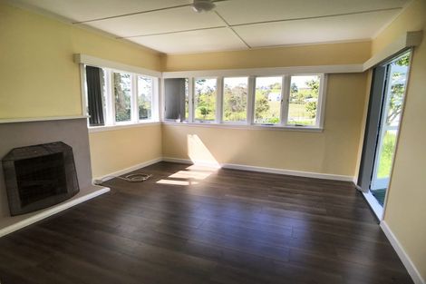 Photo of property in 5 Diamond Lane, Riverhead, 0793