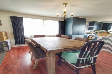 Photo of property in 11 Malvina Place, Bucklands Beach, Auckland, 2014