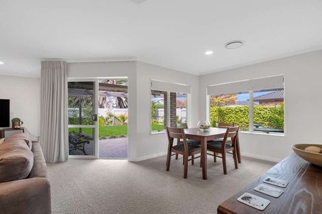 Photo of property in 21 Beachwater Drive, Papamoa Beach, Papamoa, 3118