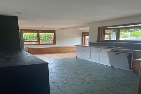 Photo of property in 35 Beckford Road, Saint Martins, Christchurch, 8022