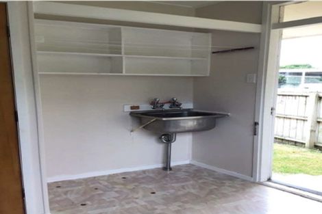 Photo of property in 6 Azalea Place, Waiuku, 2123