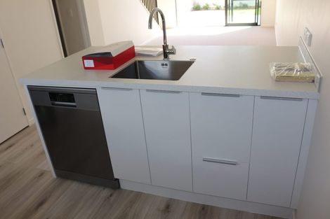 Photo of property in 43 Periko Way, Takanini, 2112