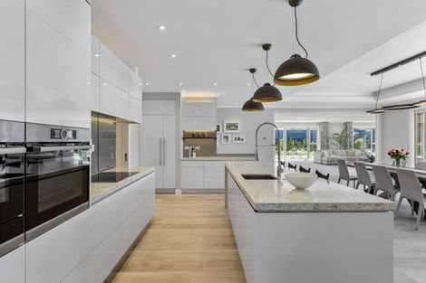 Photo of property in 8a Jelas Drive, Riverhead, Kumeu, 0892