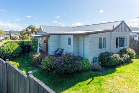 Photo of property in 18 Ward Place, Richmond Heights, Taupo, 3330