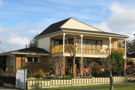Photo of property in 15 Salmond Place, Dinsdale, Hamilton, 3204