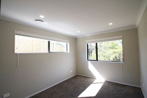 Photo of property in 14 Vazey Way, Hobsonville, Auckland, 0618