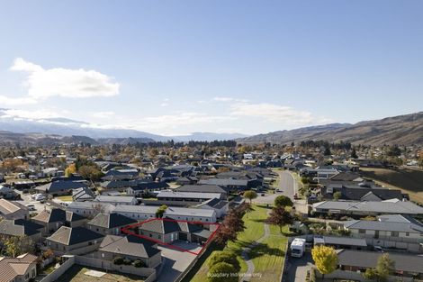 Photo of property in 8f Mckellar Court, Cromwell, 9310