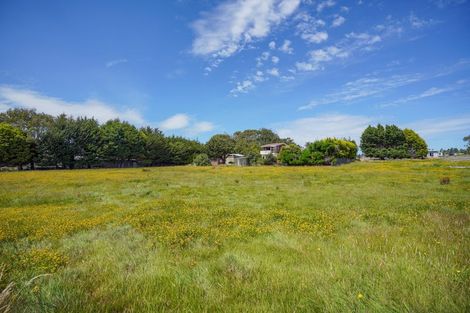 Photo of property in 33 Bay View Road, Woodend, Invercargill, 9877
