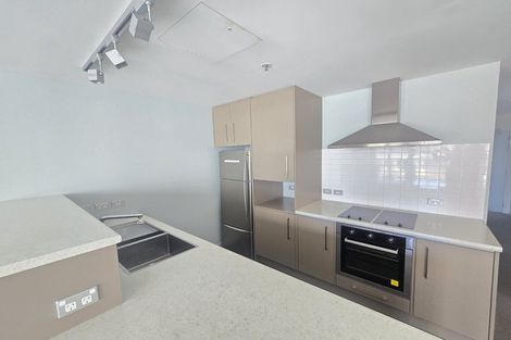 Photo of property in Montreaux Apartments, 9c/164 The Terrace, Wellington Central, Wellington, 6011