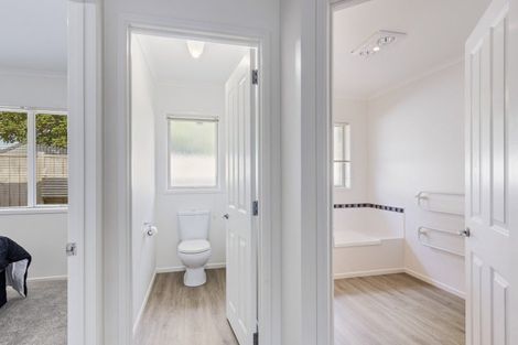 Photo of property in 112b Govett Avenue, Frankleigh Park, New Plymouth, 4310