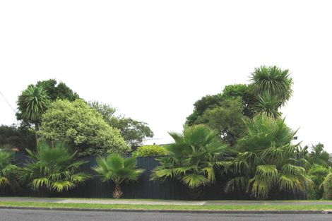 Photo of property in 14 Deep Creek Road, Torbay, Auckland, 0630