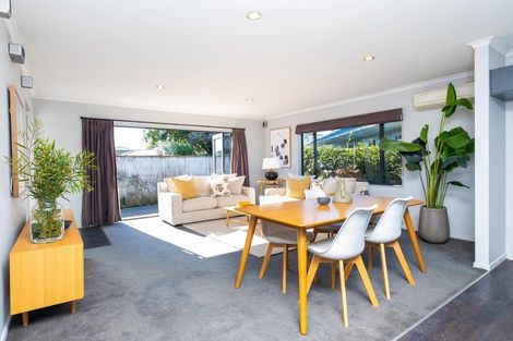 Photo of property in 23a Avondale Road, Taradale, Napier, 4112