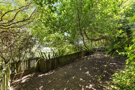 Photo of property in 74 Mana Esplanade, Paremata, Porirua, 5026