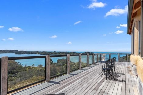 Photo of property in 200 Paparoa Road, Wainui, Opotiki, 3198