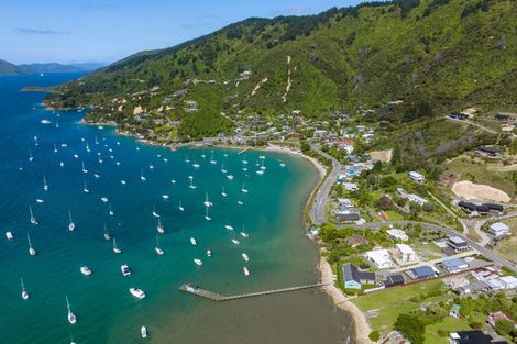 Photo of property in 324e Waikawa Road, Waikawa, Picton, 7220