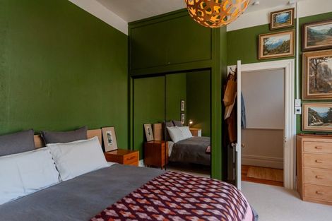 Photo of property in 355 Adelaide Road, Newtown, Wellington, 6021