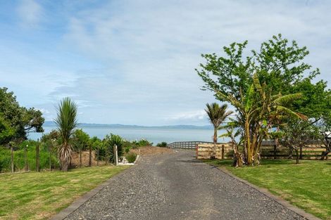 Photo of property in 142a Thames Coast Sh25 Road, Whakatete Bay, Thames, 3575
