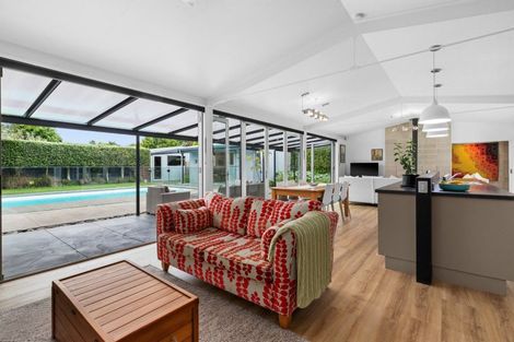 Photo of property in 29 Mill Road, Clive, 4102