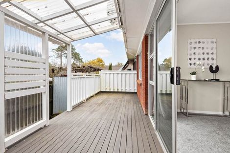 Photo of property in 2/118 Lynwood Road, New Lynn, Auckland, 0600