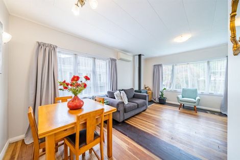 Photo of property in 32 Hyde Street, Wainuiomata, Lower Hutt, 5014