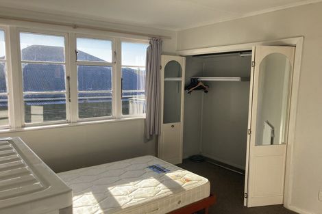 Photo of property in 34 Fraser Avenue, Johnsonville, Wellington, 6037