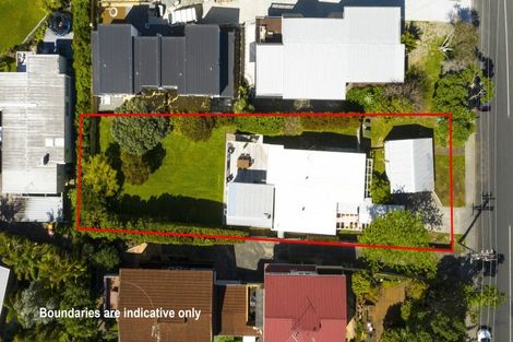 Photo of property in 63 Knights Road, Rothesay Bay, Auckland, 0630