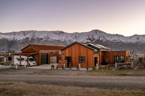 Photo of property in 212 Aubrey Road, Wanaka, 9305